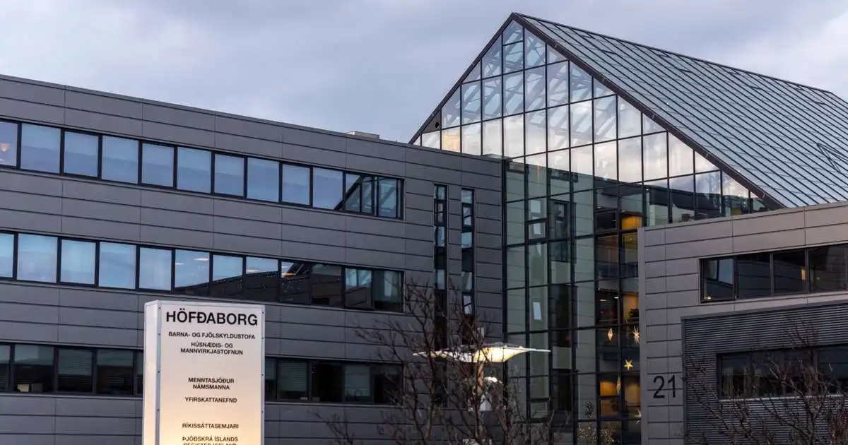 Stefna konu í Ástralíu vegna vangoldins námsláns upp á 21 milljón