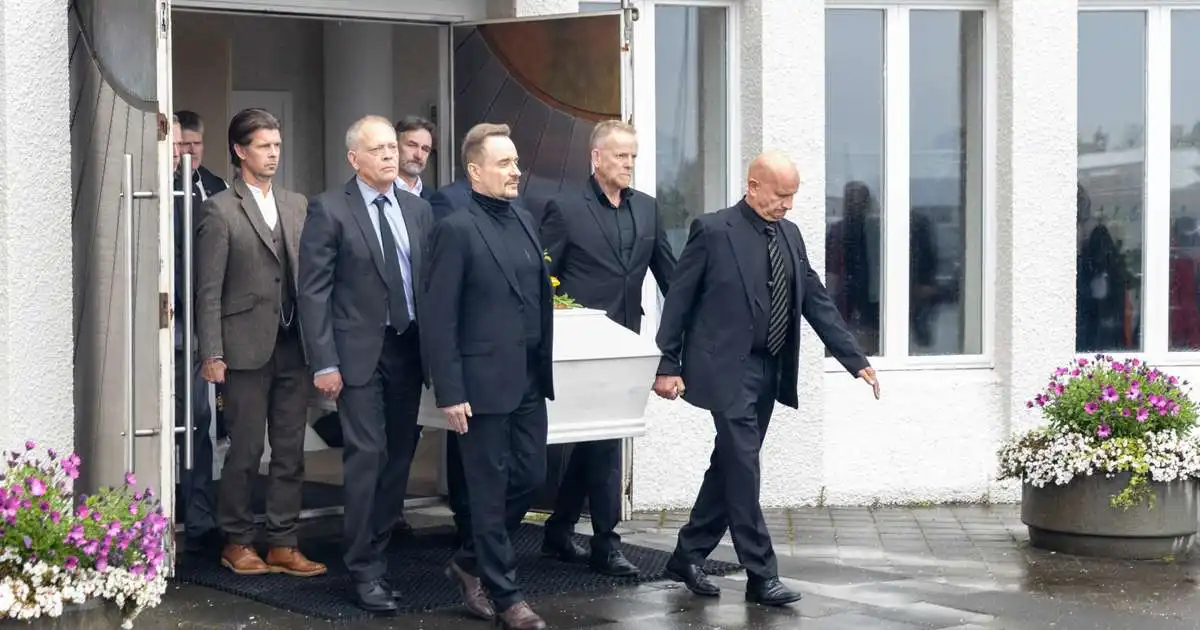 Steinn Ármann jarðsunginn frá Víðistaðakirkju