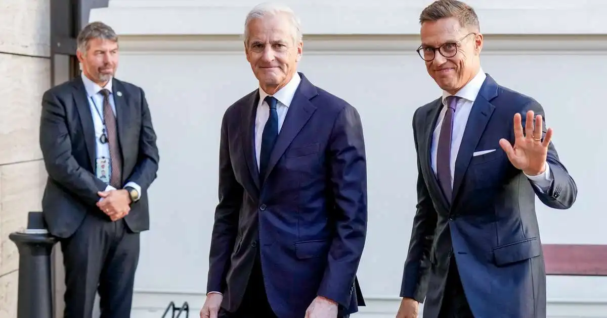 Støre og Stubb hringdu í Pútín