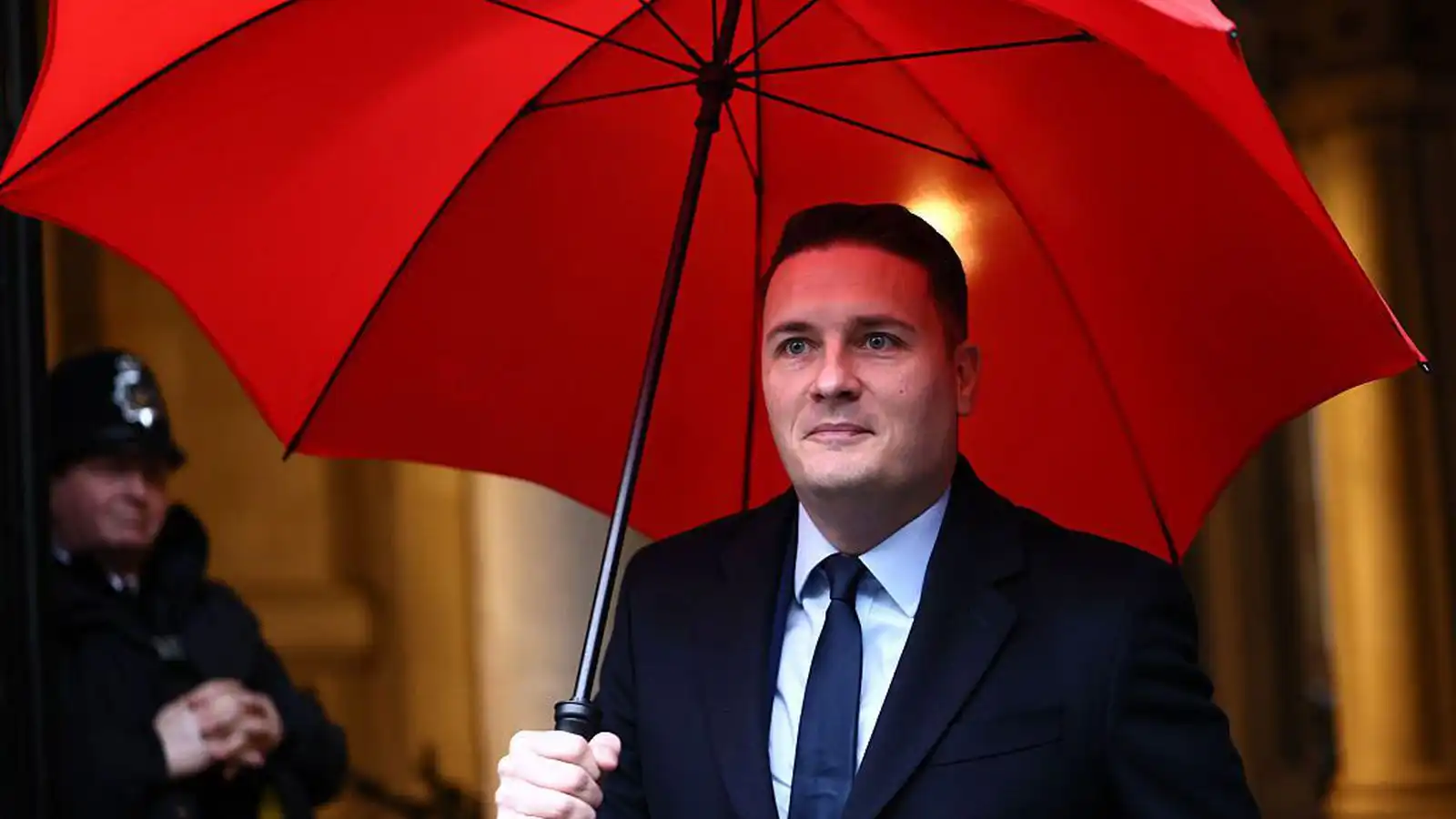 Streeting sagður munu skora Starmer á hólm í vikunni - Vísir