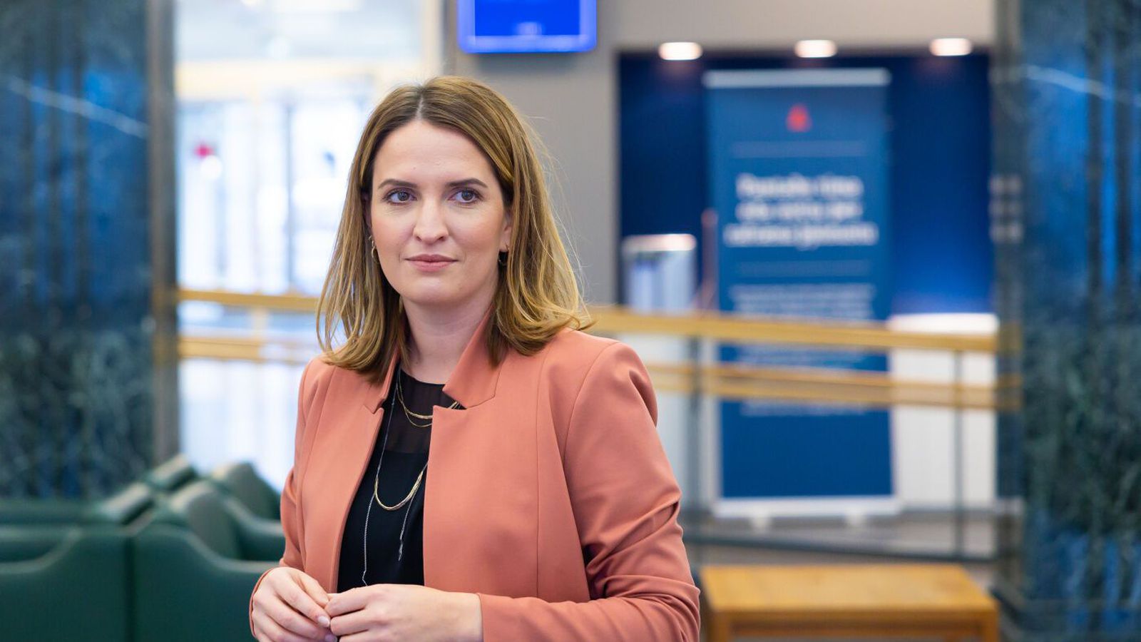 Stýrivextir verði 8,25 prósent fyrir árs­lok - Vísir