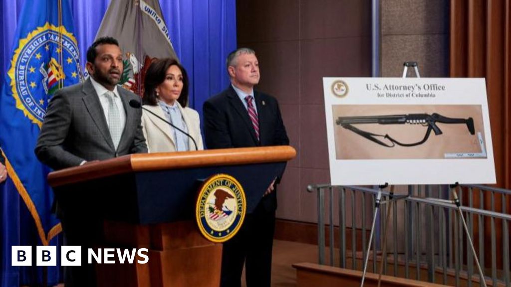 Suspect charged with attempted assassination of Trump at correspondents' dinner