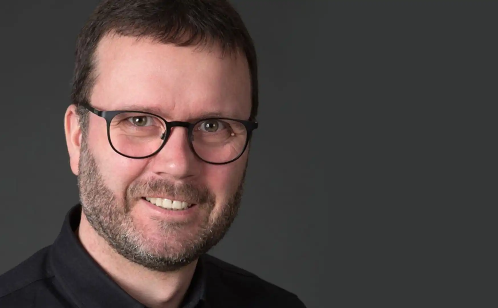 Sveinn Atli Gunnarsson skrifar: Öfugsnúnalandið: Er EES eilíft náttúrulögmál?