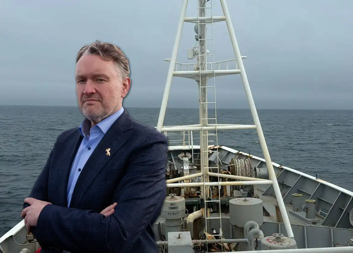 Sveinn Óskar bregst við Watson sem lofar sögulegu sumri