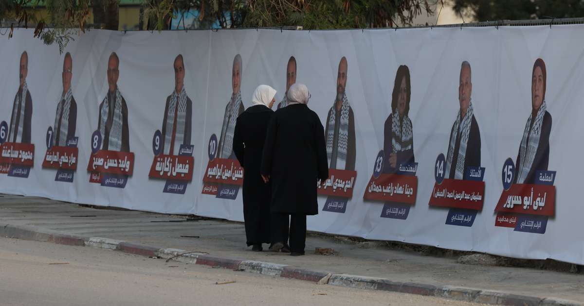 Sveitastjórnarkosningar á Vesturbakkanum og í Deir el-Balah á Gaza í dag