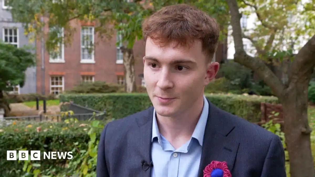 Swimmer Archie Goodburn thanks prime minister as brain cancer review announced