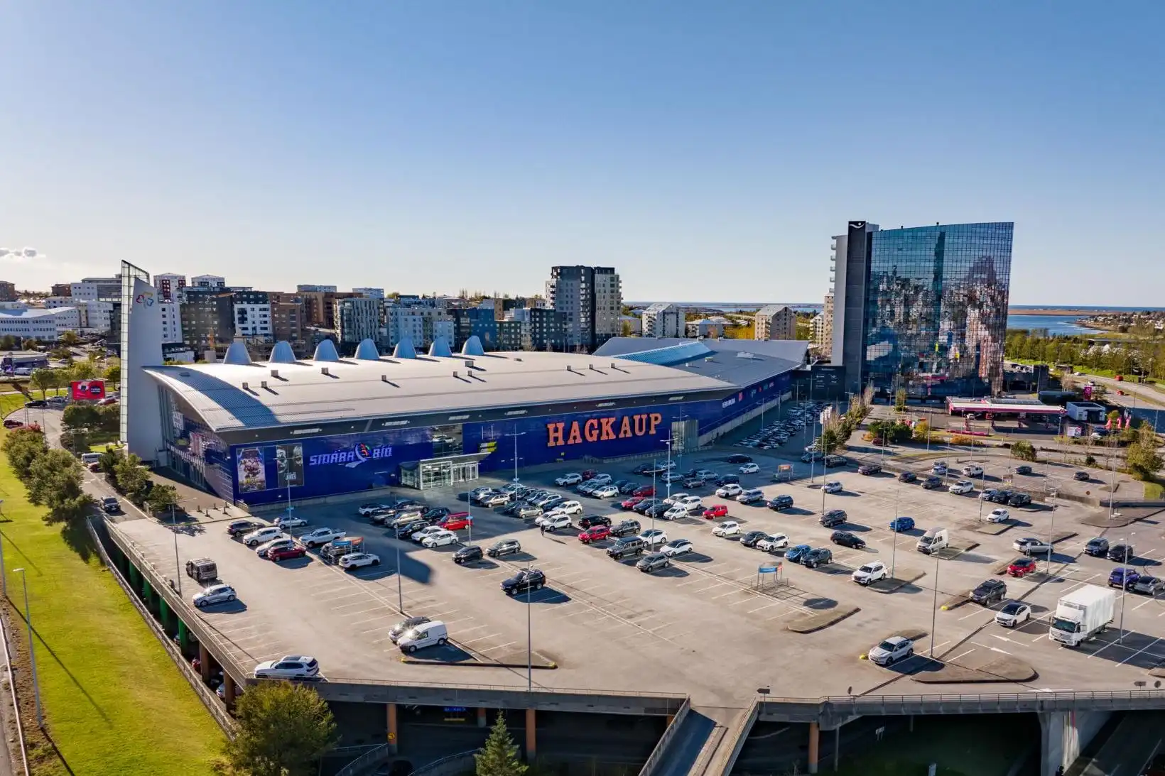Taka upp gjaldskyldu við Smáralind - MBL.IS