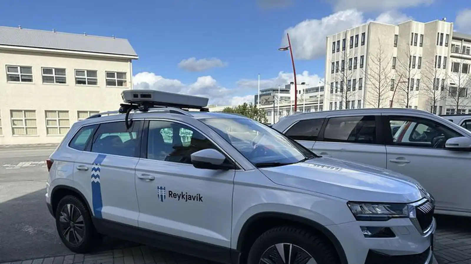 Tekjur Bílastæðasjóðs 258 milljónum yfir á­ætlun með hjálp skannbílsins - Vísir
