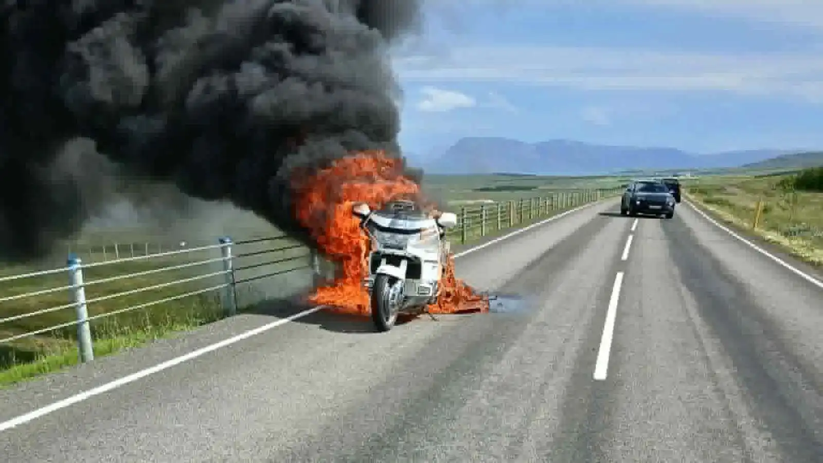 Telur bikblæðingu hafa valdið brunanum - Vísir