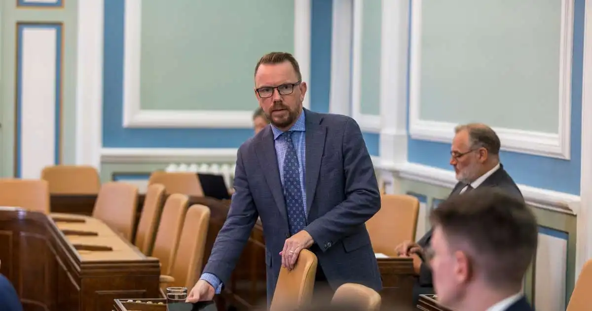 Telur orð Seðlabankastjóra fullkomlega óábyrg