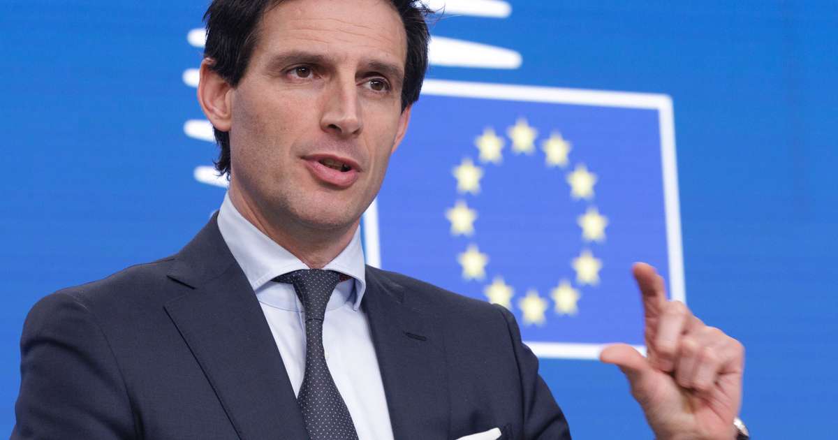 Telur orkukrísuna undirstrika nauðsyn þess að hætta notkun jarðefnaeldsneytis