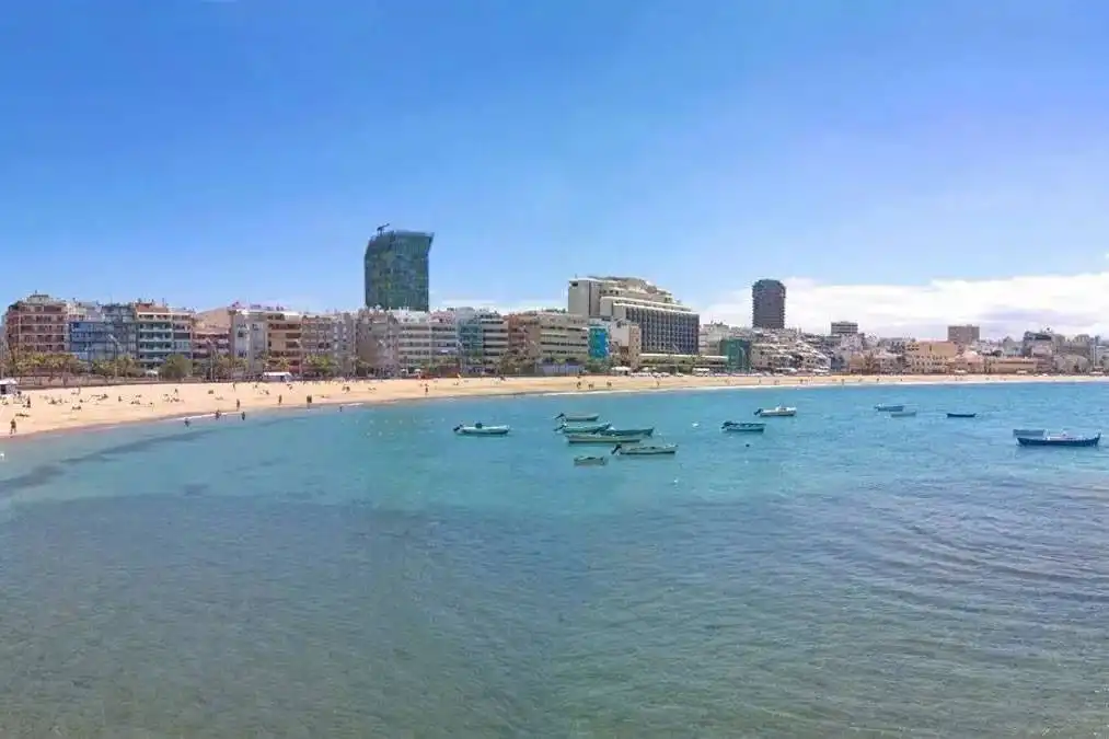 Temperatures start to rise across the Canary Islands this Sunday