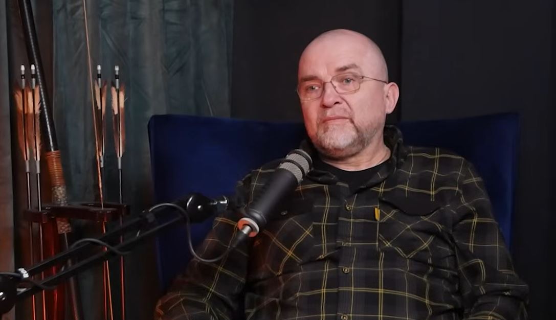 „Það fylgir þessu mikil skömm og ég faldi þetta fyrir konunni minni“ - DV