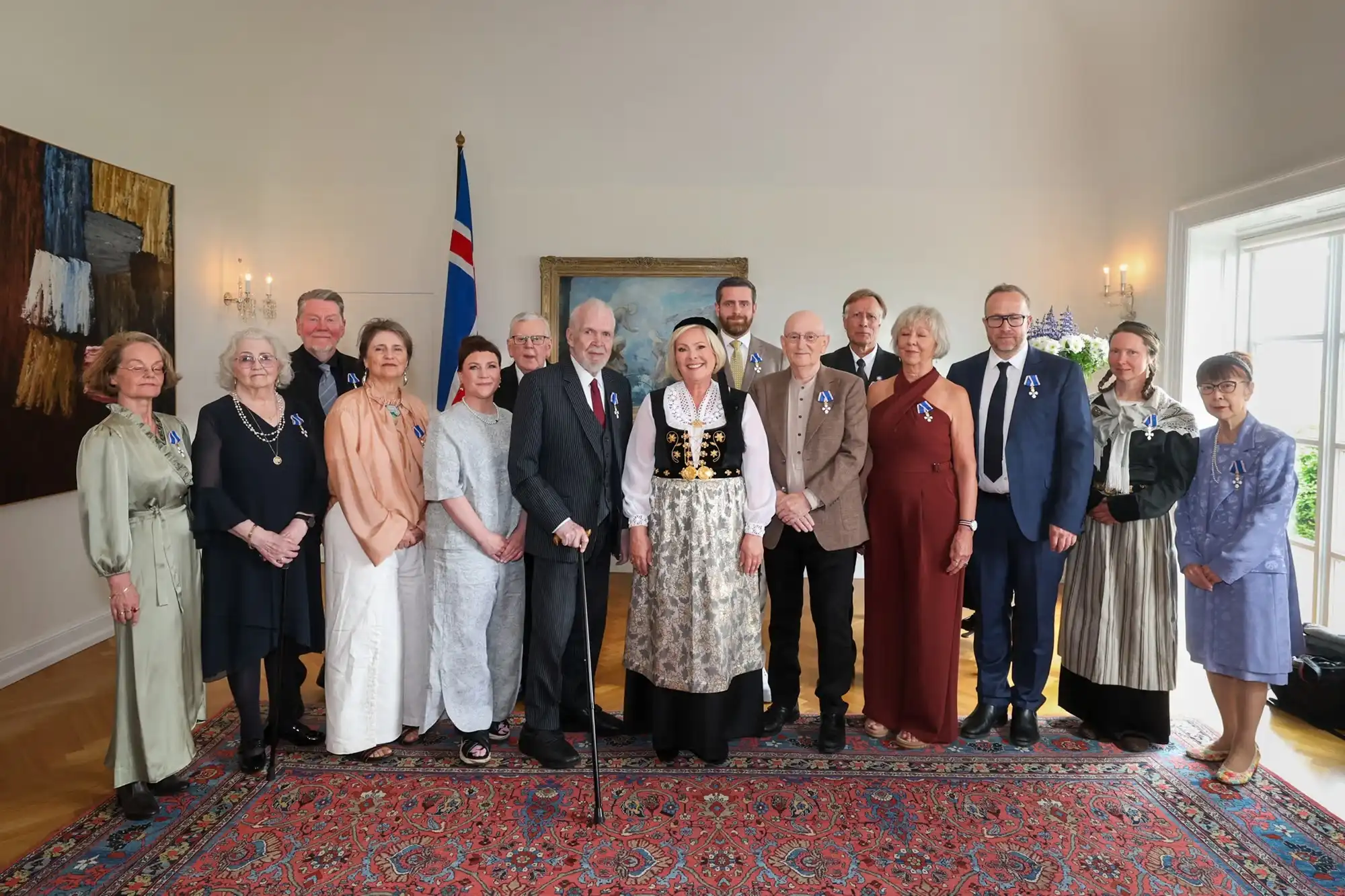 Þessi 14 voru sæmd fálkaorðunni í dag