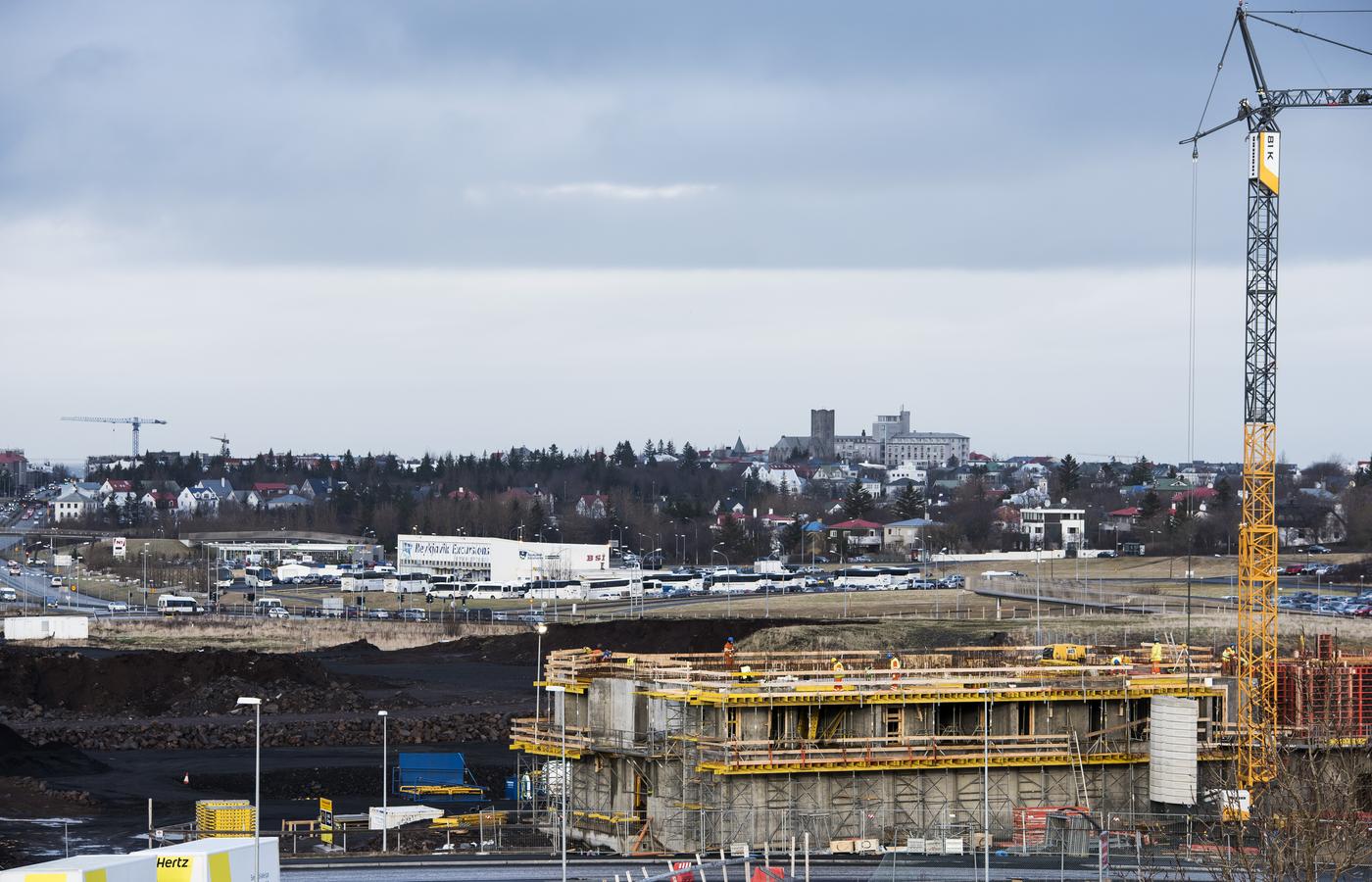 „Þetta myndi stuðla að stöðugra húsnæðisverði til lengri tíma“ - DV