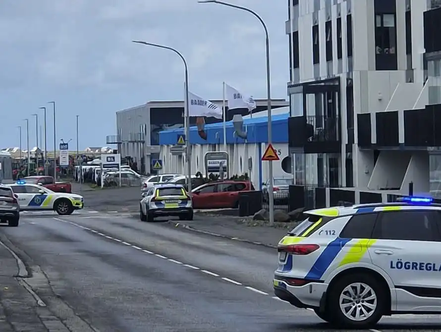 Þetta vitum við um atvikin á Hafnarbraut - DV