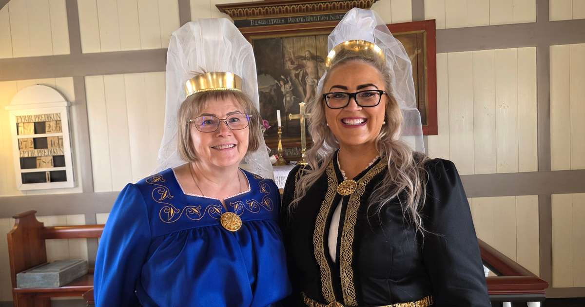 Þjóðbúningamessa í Austur-Landeyjum sló í gegn