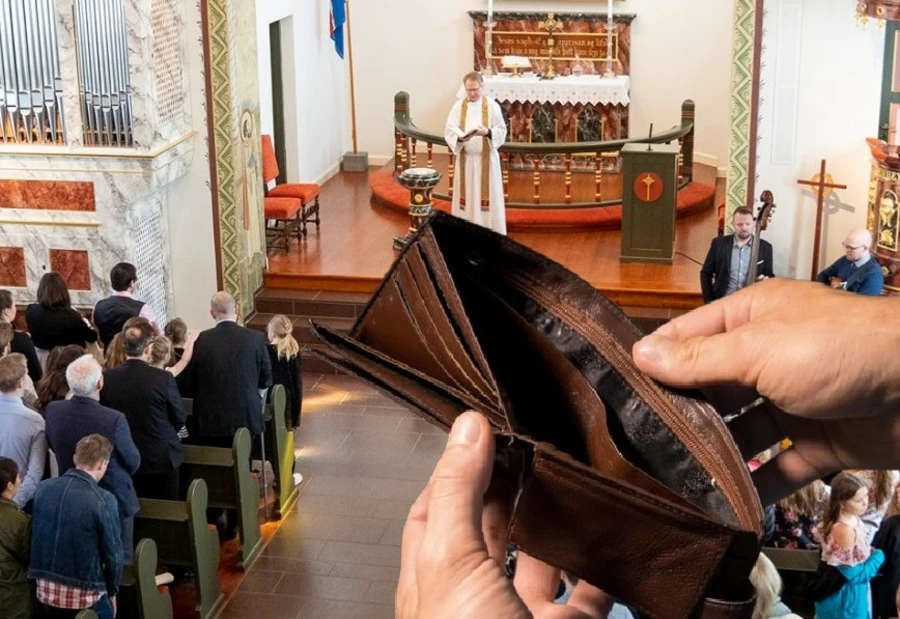 Þjóðkirkjan verulega ósátt og skorar á Alþingi að fara að lögum
