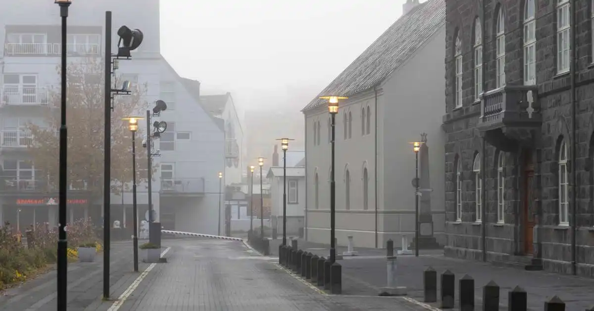 Þokuloft og súld á Suðvestur- og Vesturlandi en brátt útlit fyrir betri tíð