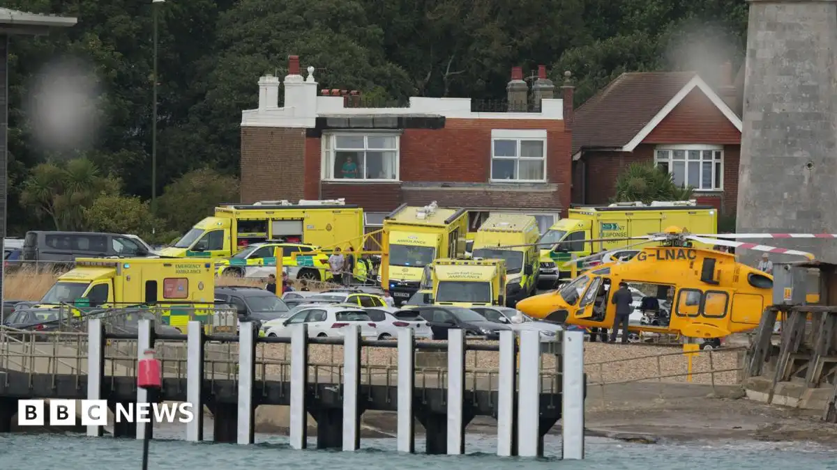Three dead after family get into difficulty in sea near Shoreham Port