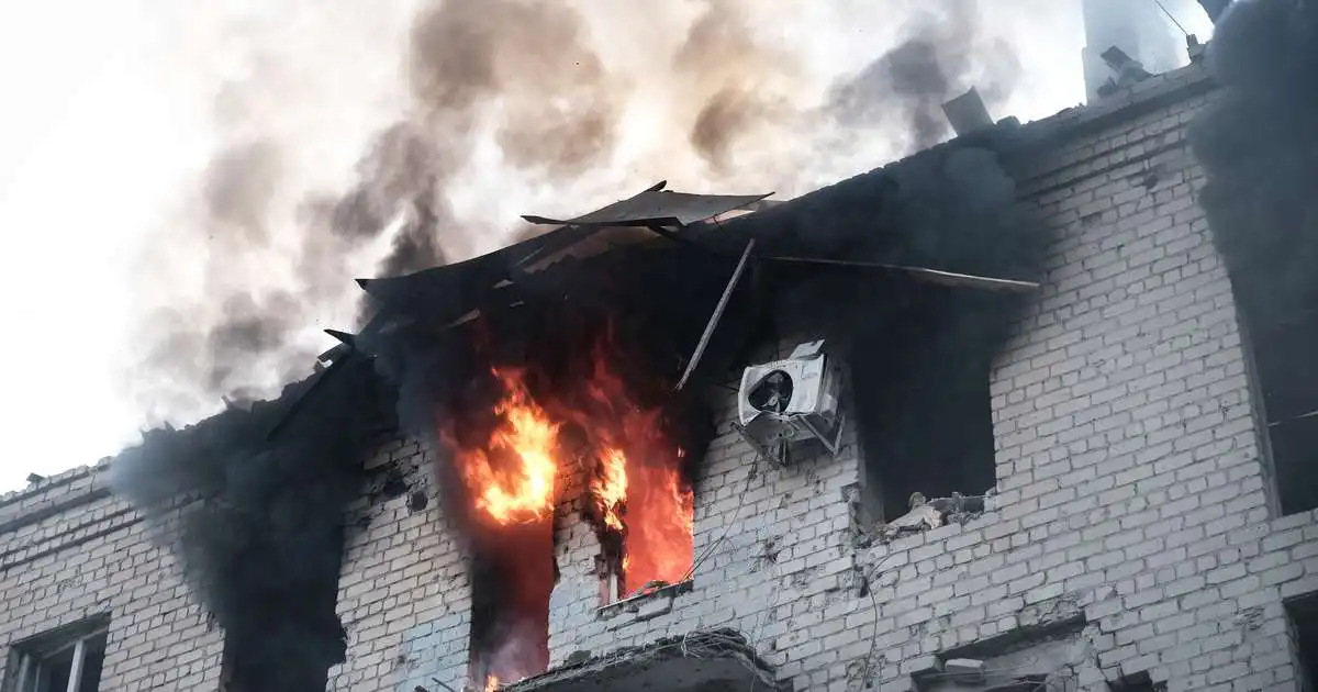 Þrír drepnir í drónaárás á Donetsk — dróni skall á húsi í Rúmeníu