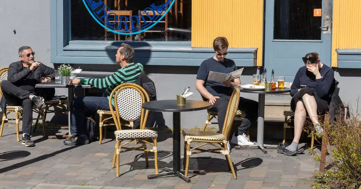 Þurrt á landinu og blíðviðri fyrir sunnan