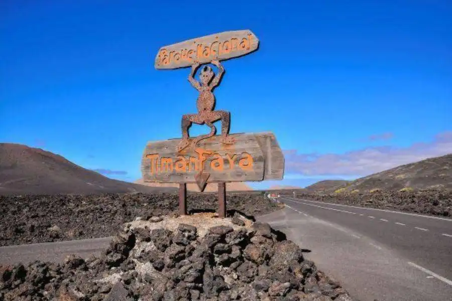 Timanfaya introduces timed tickets to tackle queues in Lanzarote