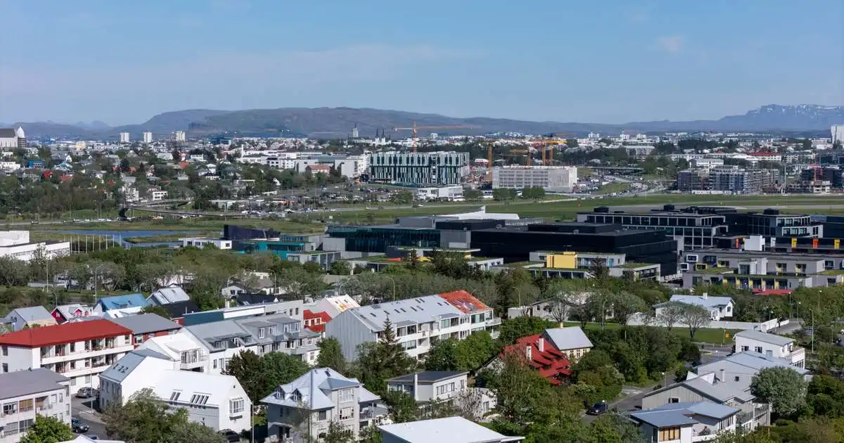Töluverðar umferðartafir í Reykjavík vegna sjómannadagsfögnuða