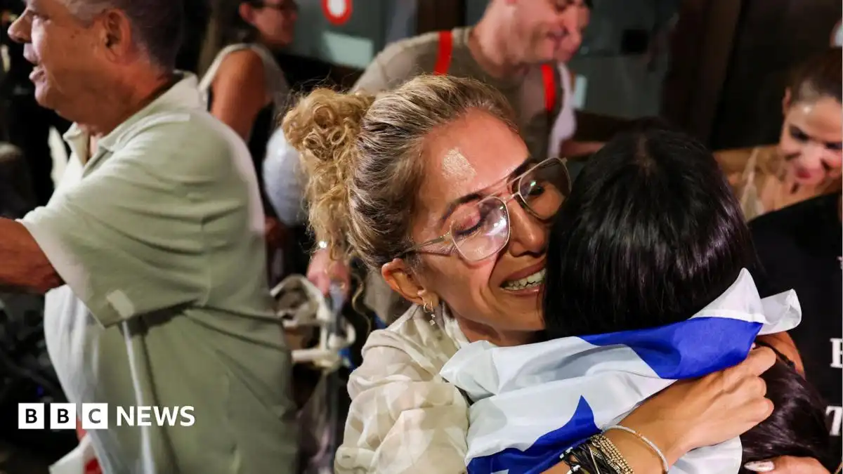 Too early to say who was behind Dubai-Tel Aviv flight attack, Israeli PM says