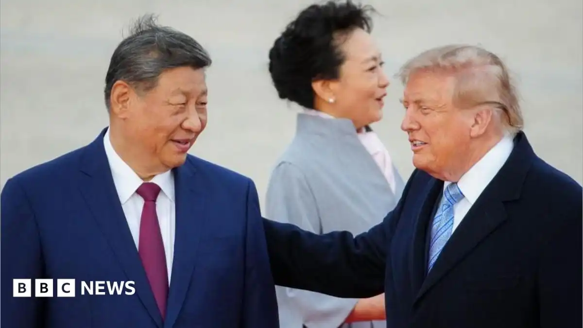 Trump offers warm welcome as China's Xi arrives for US visit
