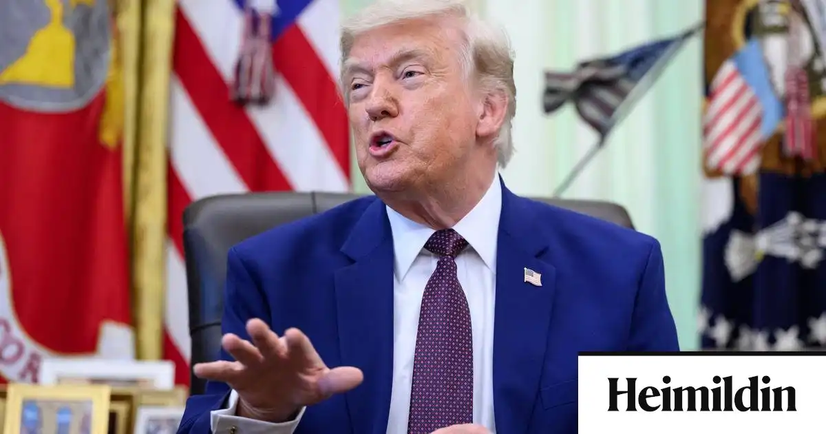 Trump sakar fulltrúadeildina um „óþjóðholla“ atkvæðagreiðslu gegn stríðinu