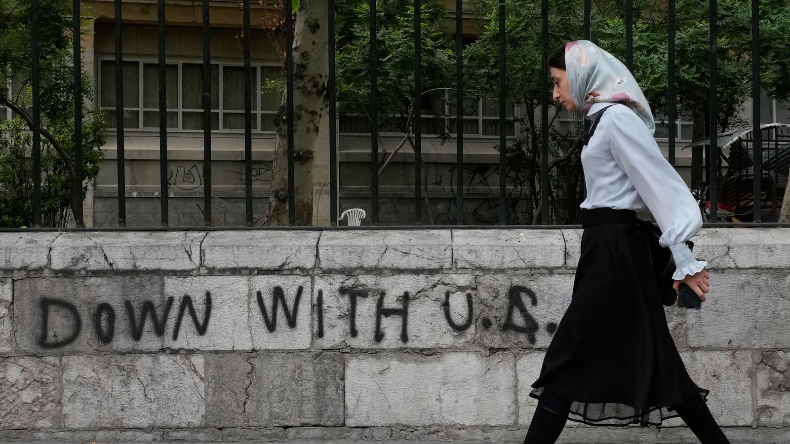 Trump segir komið að Írönum að hringja - Vísir