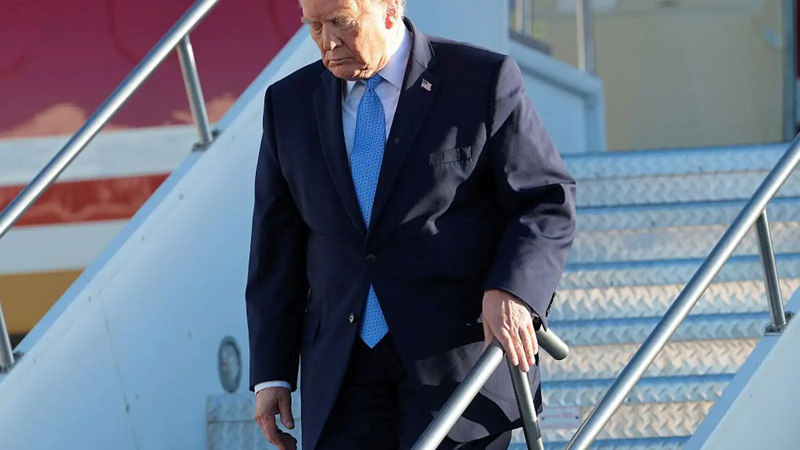 Trump segir svindlað í brasilísku kosningunum - Vísir