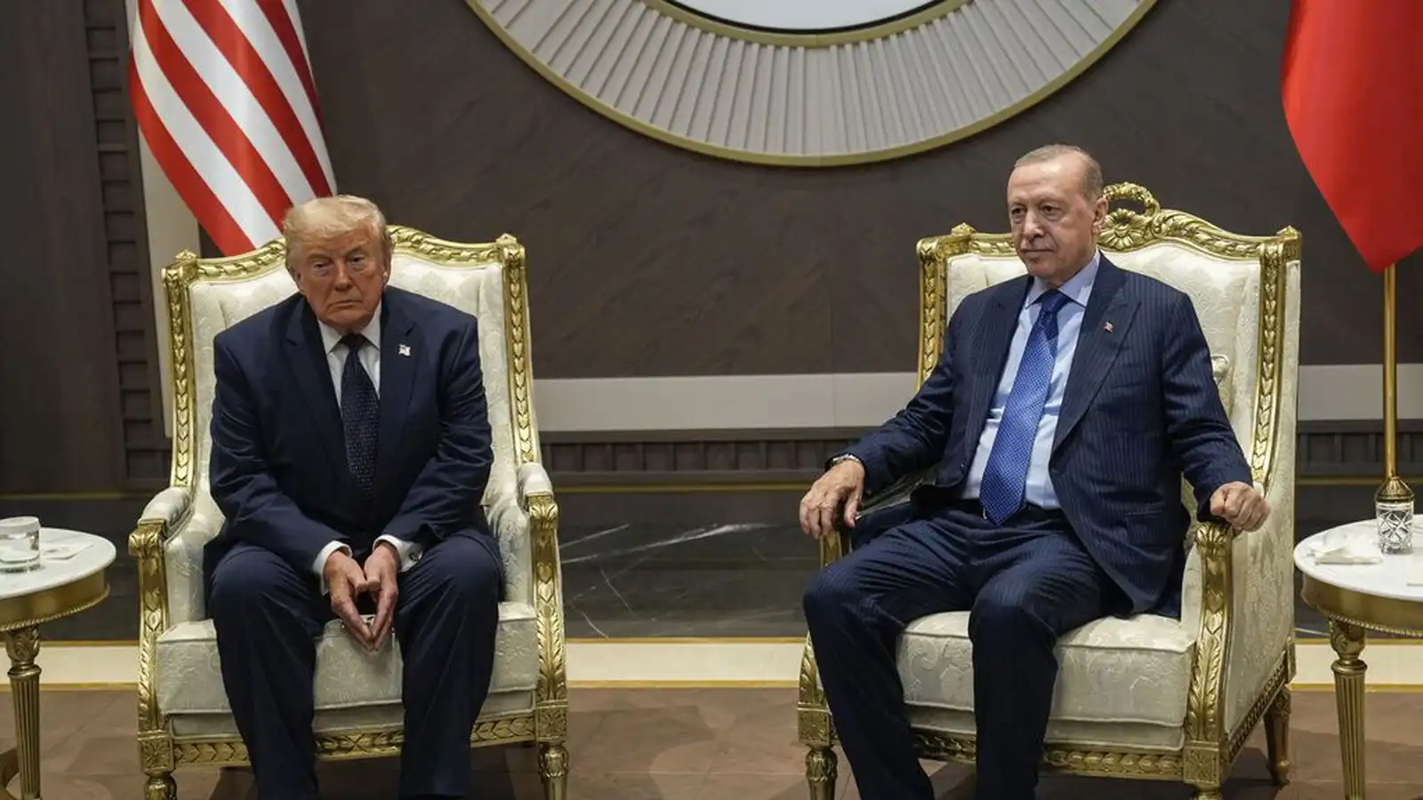 Trump sló harðan tón við upp­haf leið­toga­fundar NATO - Vísir