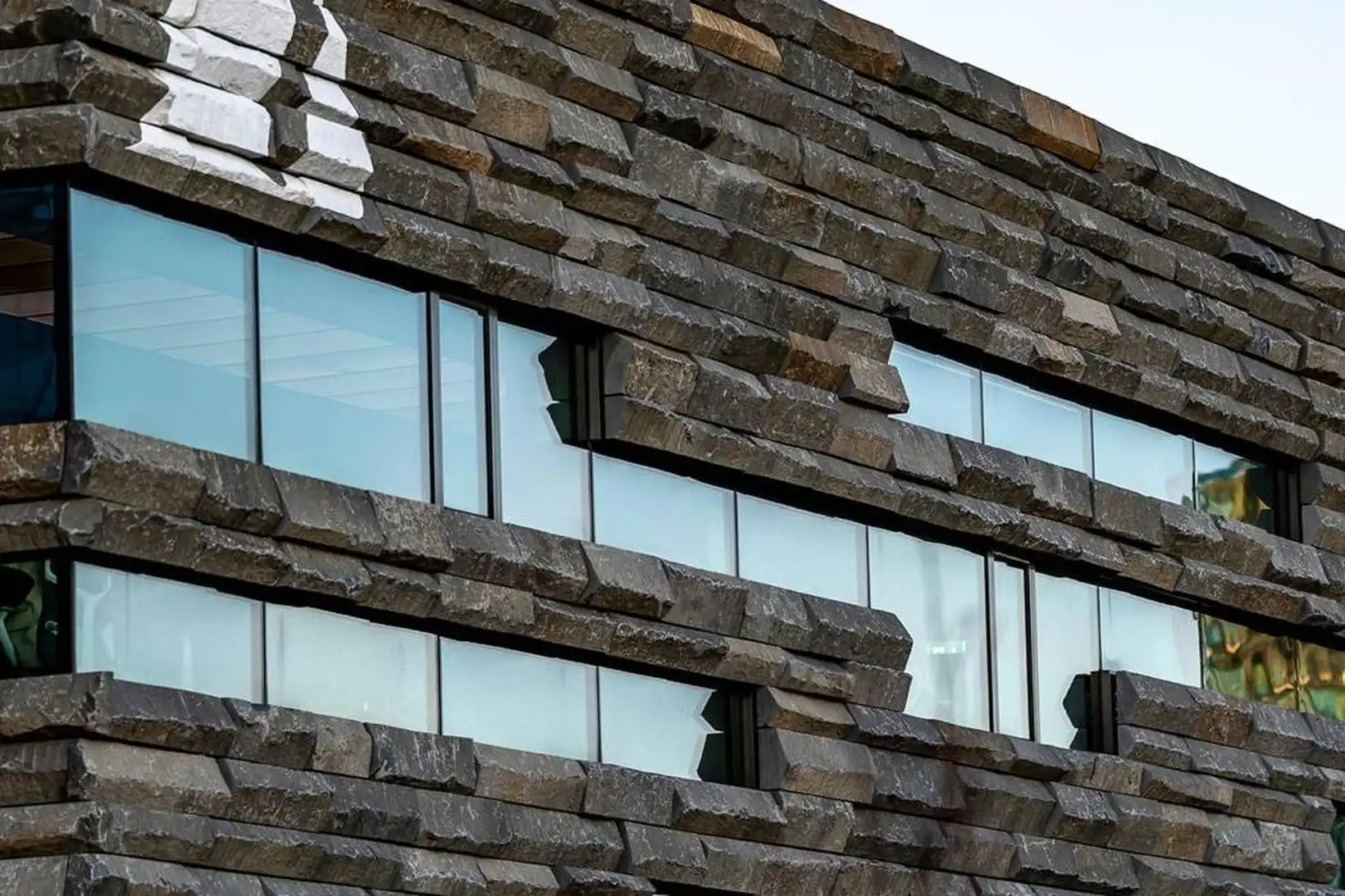 Tugmilljarða áhrif á bankana fjóra - MBL.IS