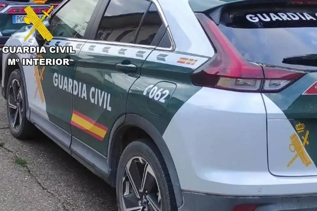 Two arrested over death of young man at commercial centre in Puerto Rico, Gran Canaria