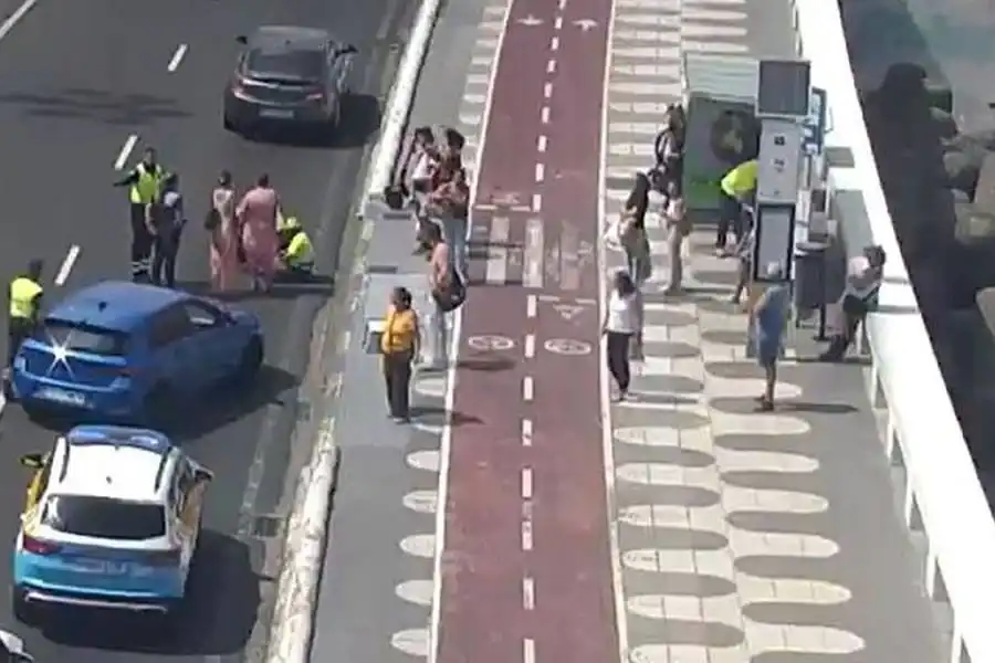 Two injured in electric scooter accident in Gran Canaria