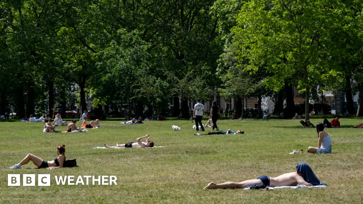 UK braces for hottest May day on record as 30C heat continues