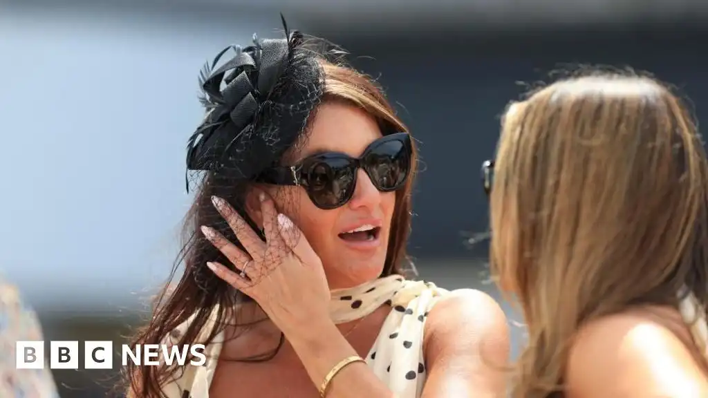 UK heatwave ends as cooler temperatures and rain forecast