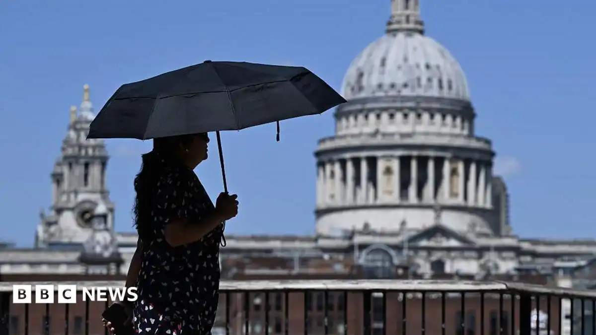 UK heatwave: Heat health alerts extended as record for most 34C days in a year broken