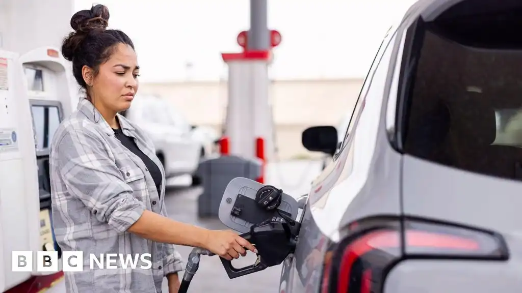 UK inflation rises after Iran war pushes up fuel prices