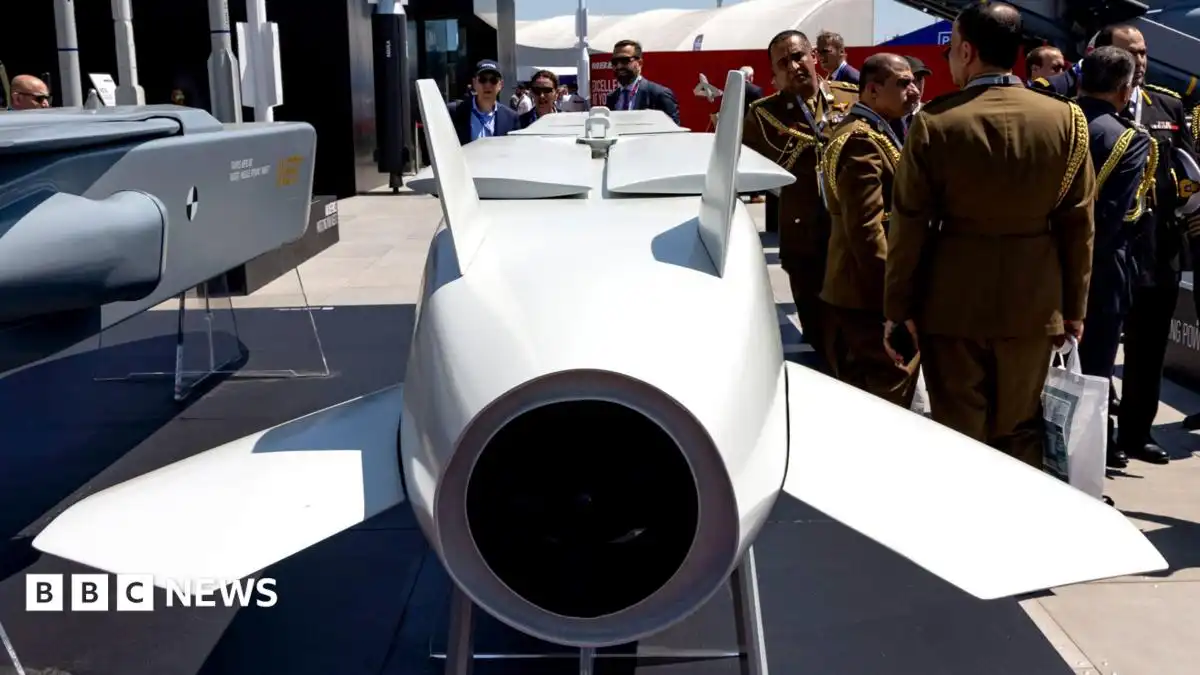 UK missiles offer may help Ukraine - but they are not what Zelensky needs most