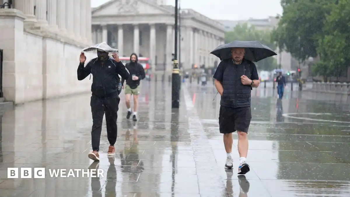UK weather: Met Office warnings in force amid thunderstorm and flood risk