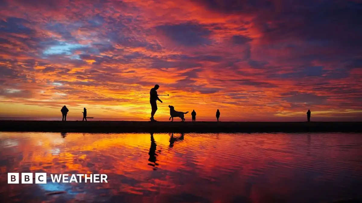 UK weather: Temperatures drop as rain and cloud sweep in