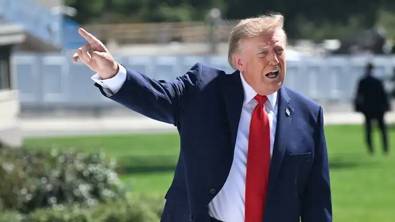 Úkraína ætti að kjósa nýjan forseta – Trump (MYNDBAND)