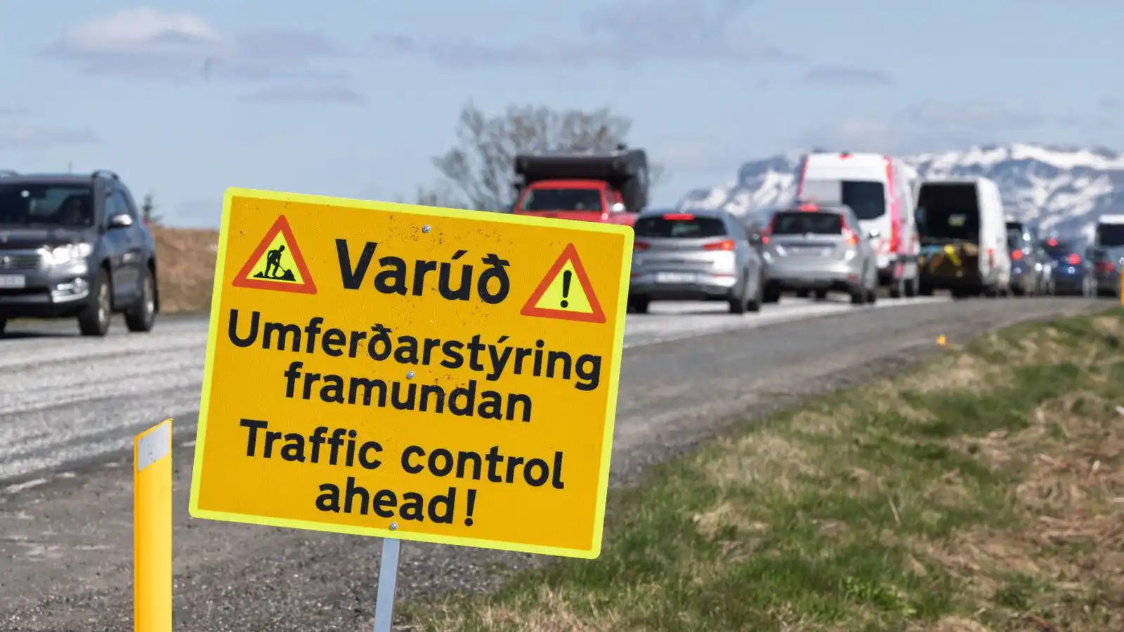Umferðarstýring á 1,4 kíló­metra kafla við Þing­borg í dag - Vísir