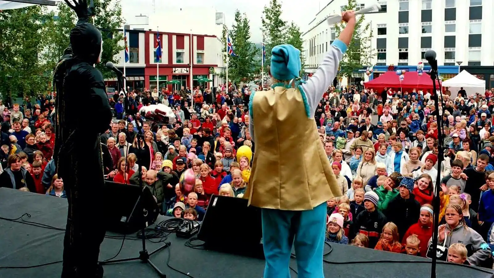 Undir­búa sig fyrir tölu­vert fleiri gesti á Einni með öllu - Vísir