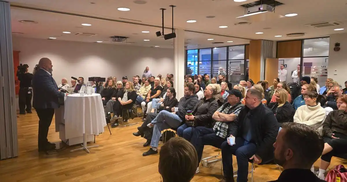 Uppsagnir vanhugsaðar og mikið áfall