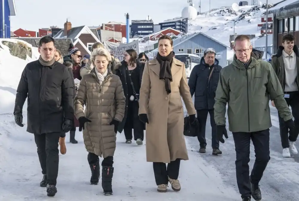 Úrsúla aflýsti Íslandsheimsókn eftir nei