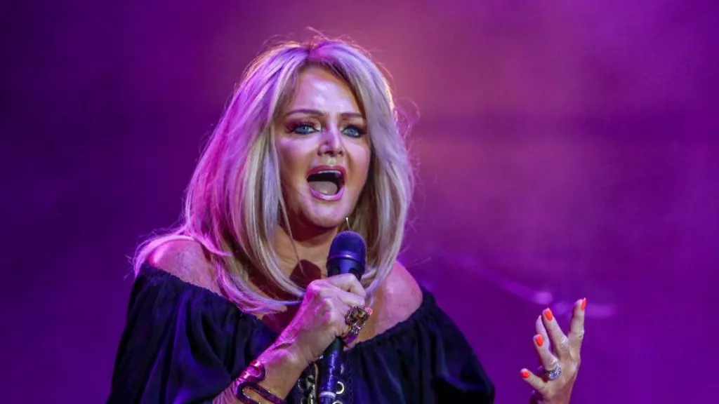 Útför Bonnie Tyler verður sýnd í beinu streymi